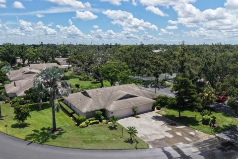 Casa en venta en Sarasota, Florida, 2 dormitorios, 143.81 m2 № 1886203 - foto 3
