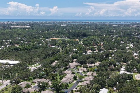 Casa en venta en Sarasota, Florida, 2 dormitorios, 143.81 m2 № 1886203 - foto 2