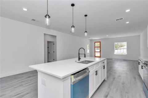 House in Ocala, Florida 4 bedrooms, 164.81 sq.m. № 1722234 - photo 9