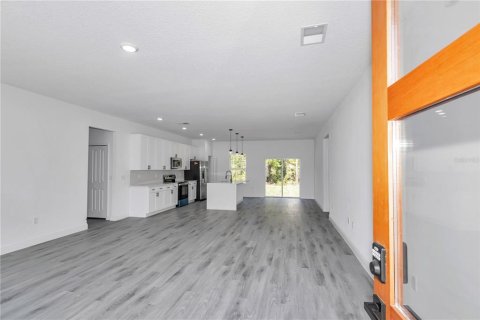 House in Ocala, Florida 4 bedrooms, 164.81 sq.m. № 1722234 - photo 6