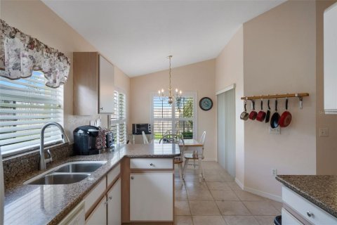 Casa en venta en Lake Wales, Florida, 2 dormitorios, 143.63 m2 № 1782765 - foto 10