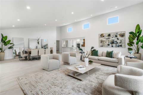 Villa ou maison à vendre à Boca Raton, Floride: 4 chambres, 257.43 m2 № 1950146 - photo 1