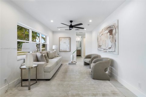 Villa ou maison à vendre à Boca Raton, Floride: 4 chambres, 257.43 m2 № 1950146 - photo 8