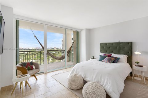 Copropriété à louer à Miami, Floride: 3 chambres, 196.4 m2 № 1830861 - photo 18