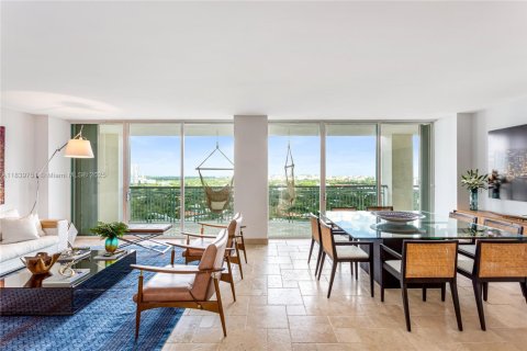 Copropriété à louer à Miami, Floride: 3 chambres, 196.4 m2 № 1830861 - photo 9