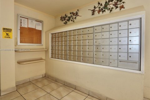 Снять в аренду кондоминиум в Авентура, Флорида 1 спальня, 71.35м2, № 1977667 - фото 20