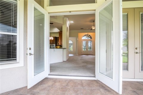 House in Tavares, Florida 4 bedrooms, 225.29 sq.m. № 1775447 - photo 10
