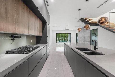 Touwnhouse à vendre à Fort Lauderdale, Floride: 3 chambres, 209.49 m2 № 1946973 - photo 15