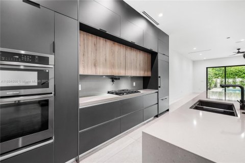 Touwnhouse à vendre à Fort Lauderdale, Floride: 3 chambres, 209.49 m2 № 1946973 - photo 16