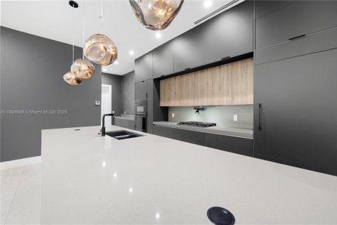 Touwnhouse à vendre à Fort Lauderdale, Floride: 3 chambres, 209.49 m2 № 1946973 - photo 14