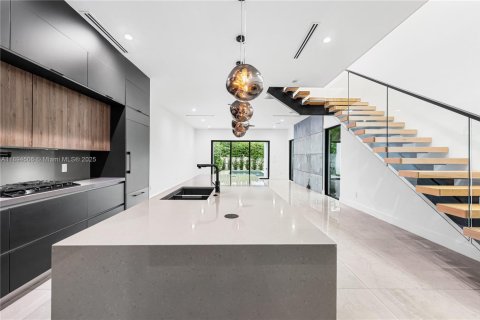 Touwnhouse à vendre à Fort Lauderdale, Floride: 3 chambres, 209.49 m2 № 1946973 - photo 6