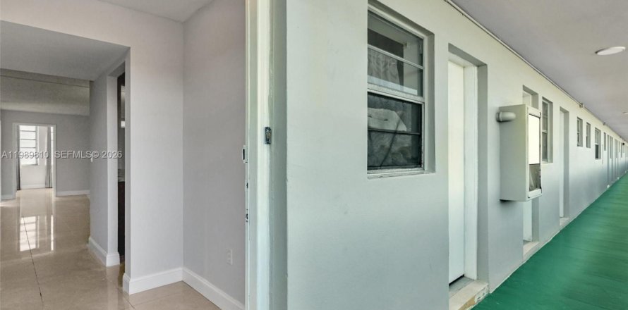 Apartamento en Miami, Florida 2 dormitorios, 98.66 m2 № 2057662