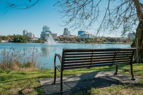 Condominio en alquiler en Saint Petersburg, Florida, 1 dormitorio, 55.74 m2 № 1844590 - foto 4