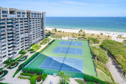Condo in Lauderdale-by-the-Sea, Florida, 2 bedrooms  № 1874326 - photo 10
