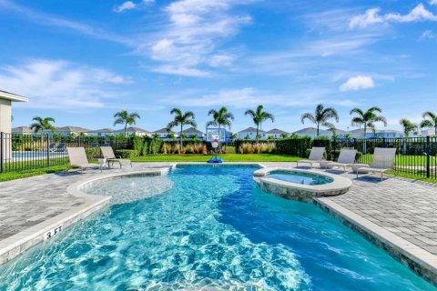 Villa ou maison à vendre à Kissimmee, Floride: 5 chambres, 273.6 m2 № 2196802 - photo 15