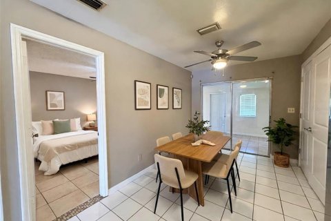 Appartement à louer à Orlando, Floride: 2 chambres, 95.41 m2 № 2415323 - photo 7