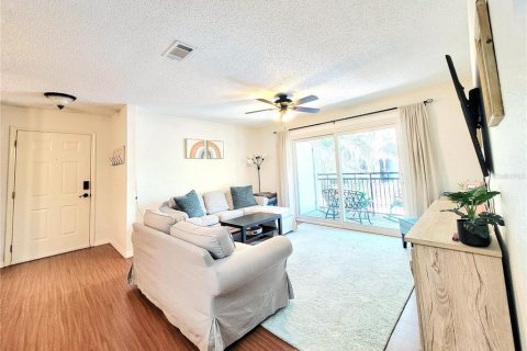 Condo in Gainesville, Florida, 2 bedrooms  № 1626574 - photo 4