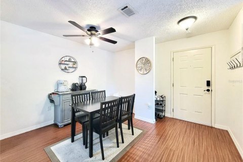 Condo in Gainesville, Florida, 2 bedrooms  № 1626574 - photo 6