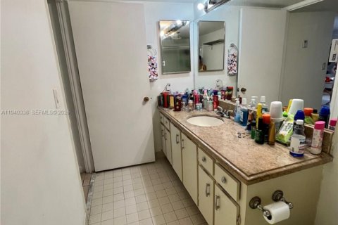 Appartement à louer à Doral, Floride: 1 chambre, 71.53 m2 № 1997876 - photo 11