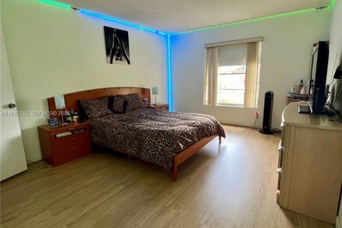 Appartement à louer à Doral, Floride: 1 chambre, 71.53 m2 № 1997876 - photo 8