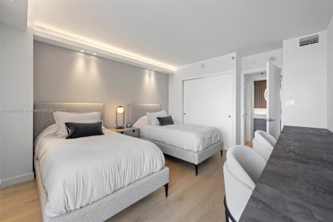 Condo in Aventura, Florida, 2 bedrooms  № 1351827 - photo 12
