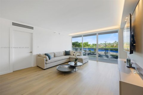 Condo in Aventura, Florida, 2 bedrooms  № 1351827 - photo 26