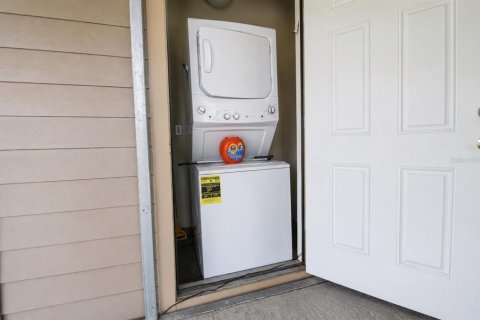 House in Zephyrhills, Florida 2 bedrooms, 68.28 sq.m. № 2230020 - photo 21