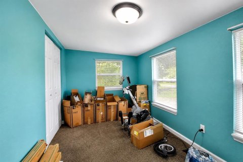 House in Zephyrhills, Florida 2 bedrooms, 68.28 sq.m. № 2230020 - photo 6