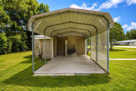 House in Zephyrhills, Florida 2 bedrooms, 68.28 sq.m. № 2230020 - photo 5