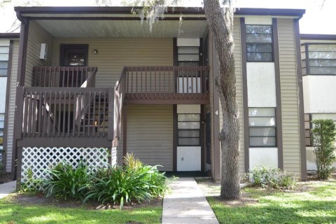 Condominio en New Port Richey, Florida, 3 dormitorios № 2196094