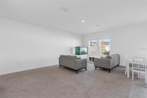 Villa ou maison à vendre à Minneola, Floride: 4 chambres, 199.65 m2 № 2318861 - photo 8