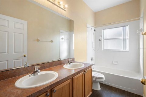 Casa en venta en Kissimmee, Florida, 4 dormitorios, 178.65 m2 № 1883644 - foto 22
