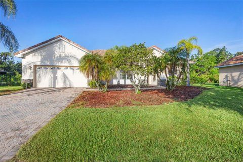 Casa en venta en Kissimmee, Florida, 4 dormitorios, 178.65 m2 № 1883644 - foto 2
