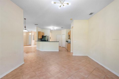 Casa en venta en Kissimmee, Florida, 4 dormitorios, 178.65 m2 № 1883644 - foto 15