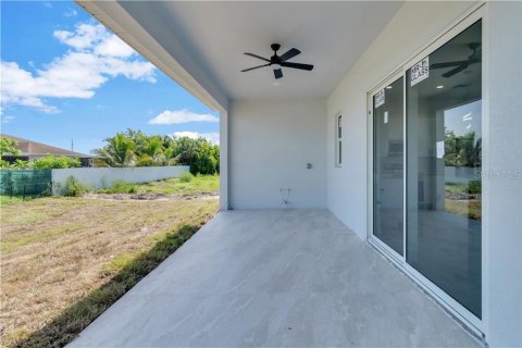 Villa ou maison à louer à Lehigh Acres, Floride: 3 chambres, 137.31 m2 № 2381141 - photo 8