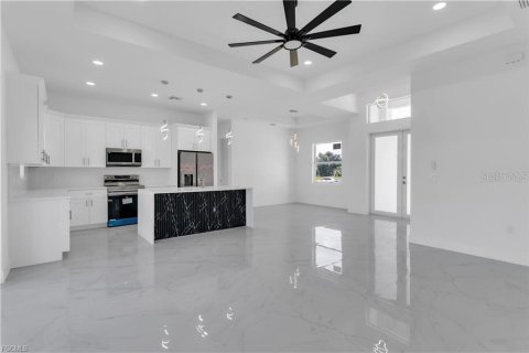 Villa ou maison à louer à Lehigh Acres, Floride: 3 chambres, 137.31 m2 № 2381141 - photo 10