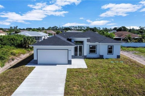 Villa ou maison à Lehigh Acres, Floride 3 chambres, 137.31 m2 № 2381141