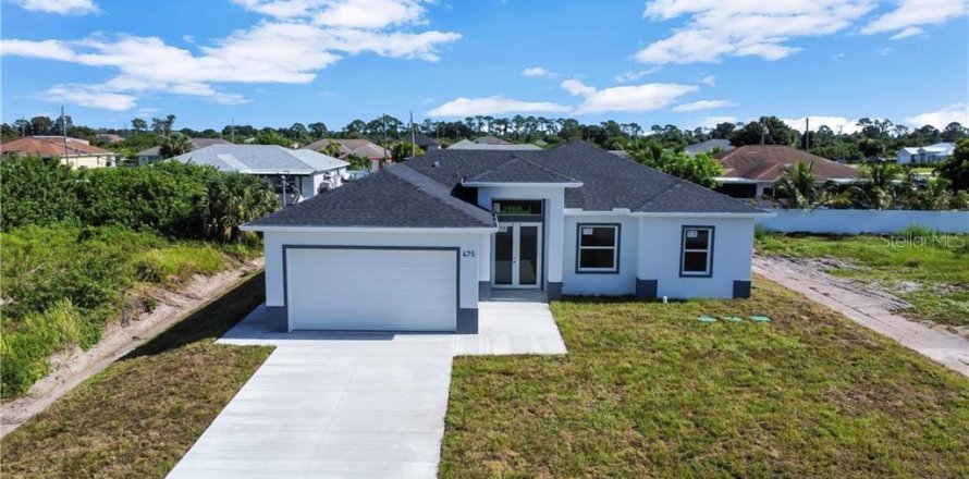 Villa ou maison à Lehigh Acres, Floride 3 chambres, 137.31 m2 № 2381141