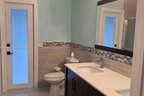 Villa ou maison à louer à South Miami, Floride: 3 chambres, 166.95 m2 № 1947739 - photo 11