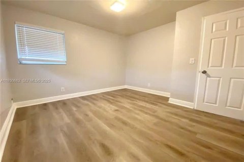 Villa ou maison à vendre à Davie, Floride: 3 chambres, 87.7 m2 № 1989441 - photo 12