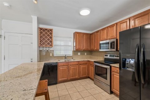 Condominio en venta en Tampa, Florida, 2 dormitorios, 107.4 m2 № 2100189 - foto 4