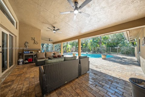 Casa en venta en Southwest Ranches, Florida, 3 dormitorios, 227.98 m2 № 2050556 - foto 15