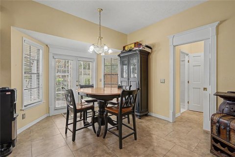 House in Valrico, Florida 4 bedrooms, 308.44 sq.m. № 2258564 - photo 22