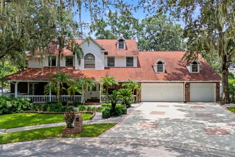 House in Valrico, Florida 4 bedrooms, 308.44 sq.m. № 2258564
