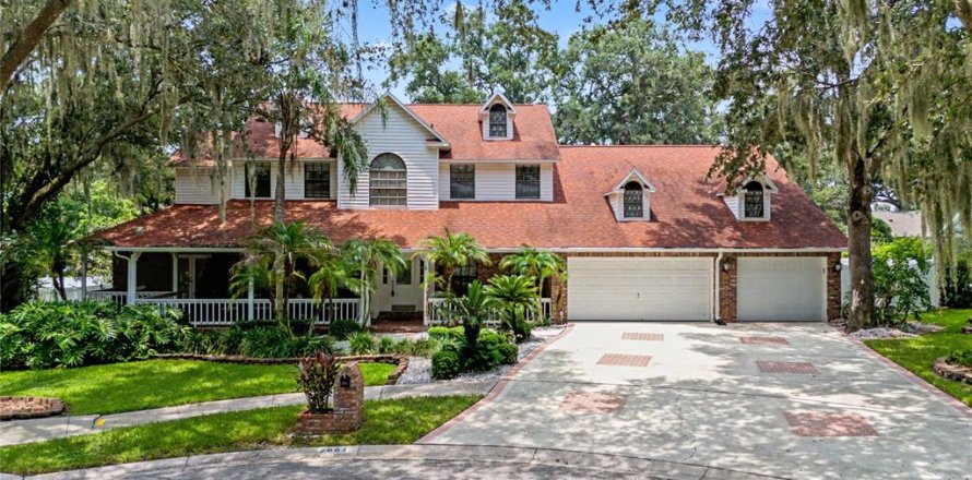House in Valrico, Florida 4 bedrooms, 308.44 sq.m. № 2258564