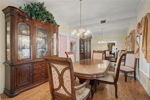 House in Valrico, Florida 4 bedrooms, 308.44 sq.m. № 2258564 - photo 25
