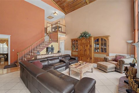 House in Valrico, Florida 4 bedrooms, 308.44 sq.m. № 2258564 - photo 14