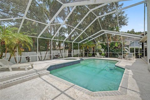 House in Valrico, Florida 4 bedrooms, 308.44 sq.m. № 2258564 - photo 2