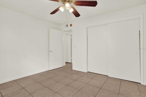 Copropriété à vendre à Tampa, Floride: 2 chambres, 89.19 m2 № 2230647 - photo 16