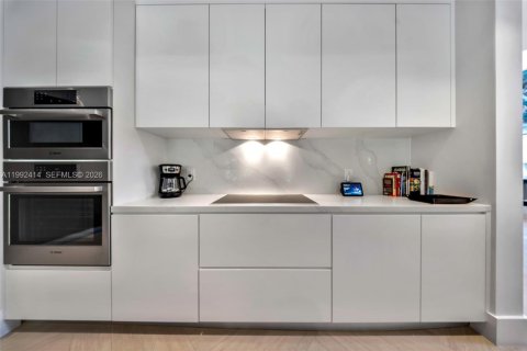 Adosado en venta en Coral Gables, Florida, 4 dormitorios, 339.09 m2 № 2055227 - foto 23